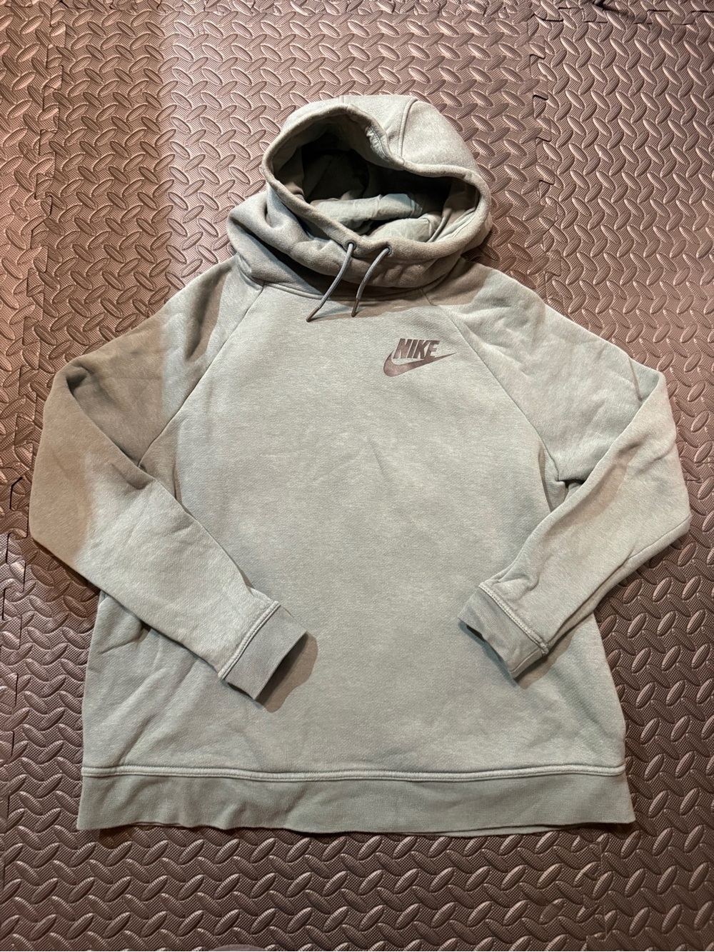 Nike woman’s Sage tGreen Fleece Pullover Hoodie